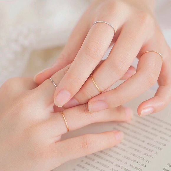 14K Rose Gold Band Skinny Ring - Picture 4 of 7